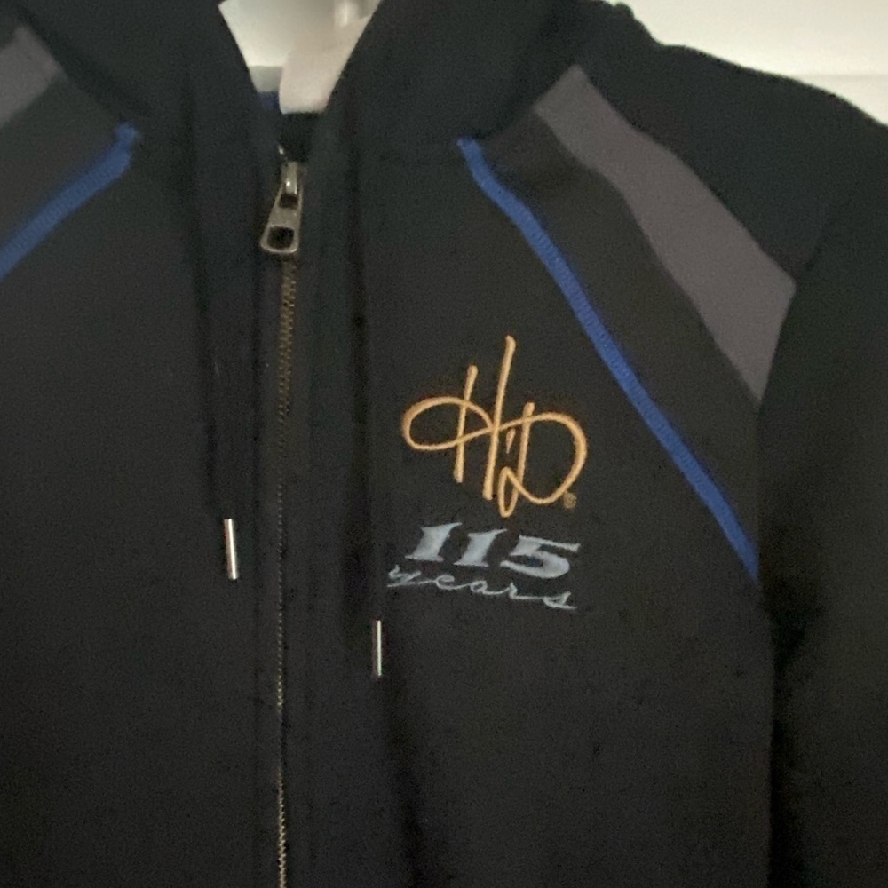 Women’s Harley Davidson Hoodie Jacket 115th Year - Picture 7 of 9
